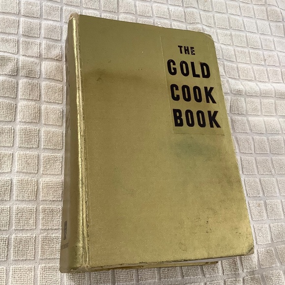 Vintage 1948 The Gold Cookbook - Picture 1 of 14